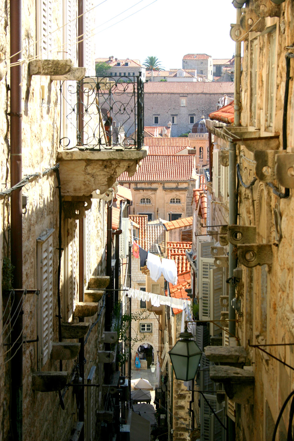 Dubrovnic Óvárosának egy hangulatos utcácskája