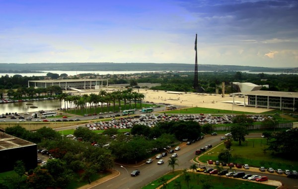 Praça_dos_Três_Poderes (Három hatalom tere)