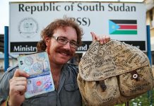 Repülés nélkül járta be a világot