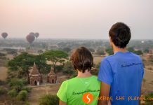 Surfing the planet – egy fiatal pár világkörüli történetei