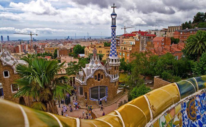 View_from_parc_guell_2