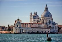 Velence, a vizek városa